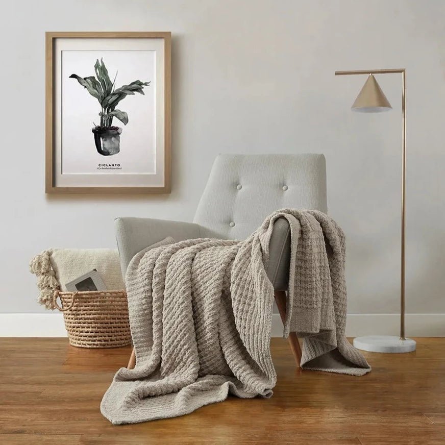 Load image into Gallery viewer, Sunday Citizen Waffle Lightweight Throw - lily &amp;amp; onyx
