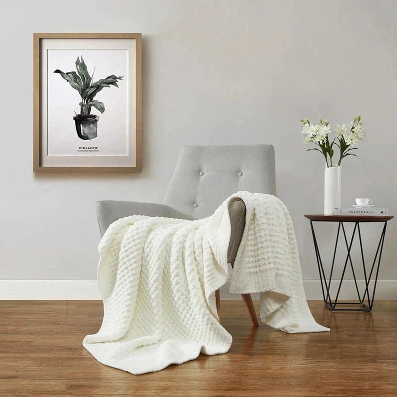 
                      
                        Sunday Citizen Waffle Lightweight Throw - lily & onyx
                      
                    