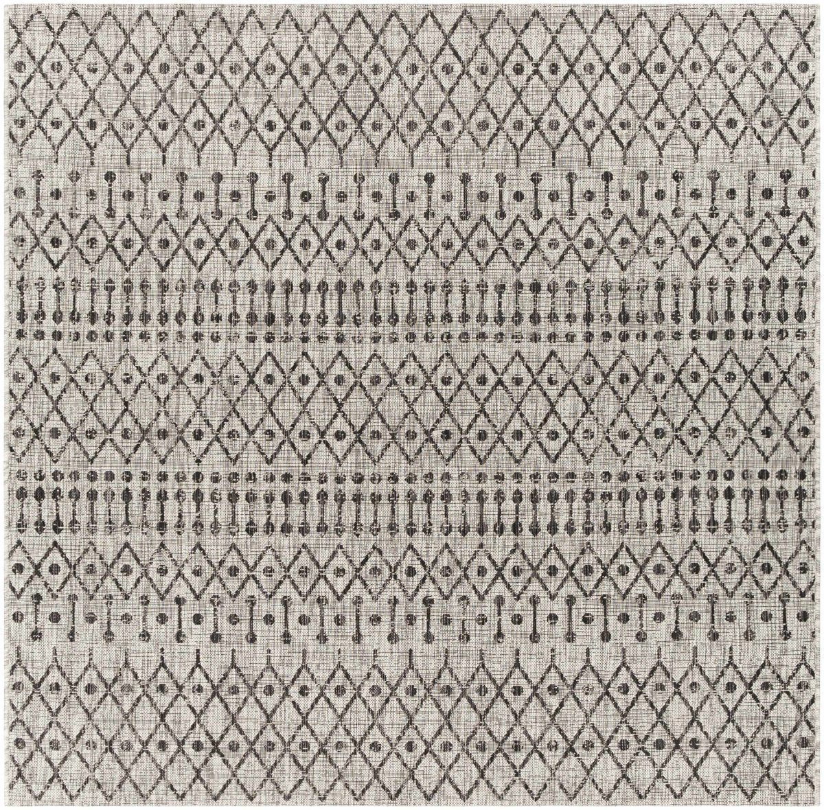 Hauteloom Wallkill Area Rug - lily & onyx