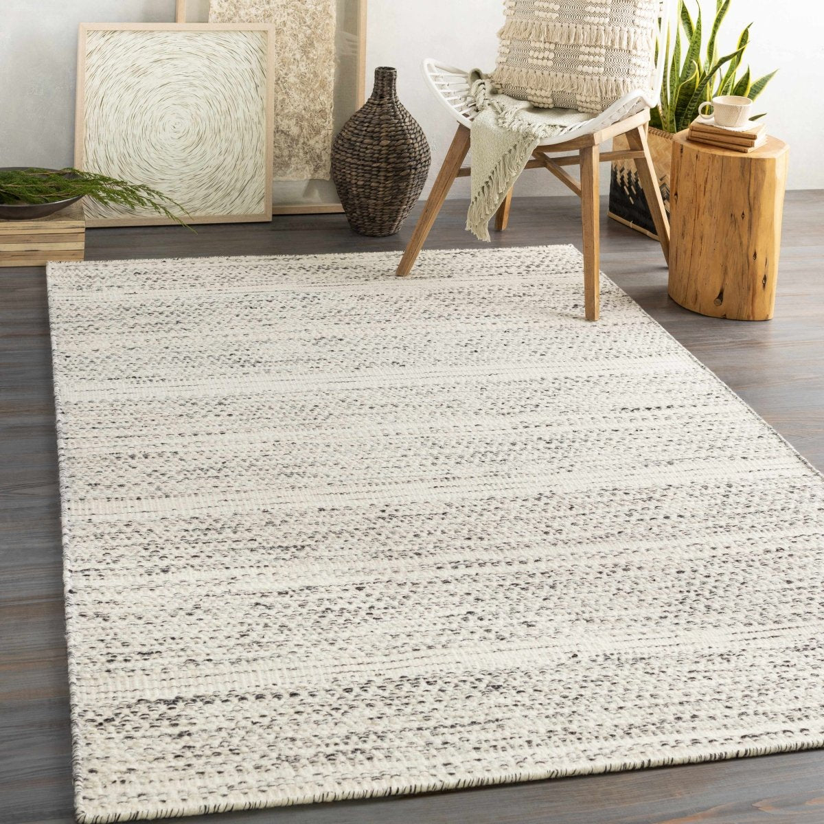 Hauteloom Williford Wool Area Rug - lily & onyx