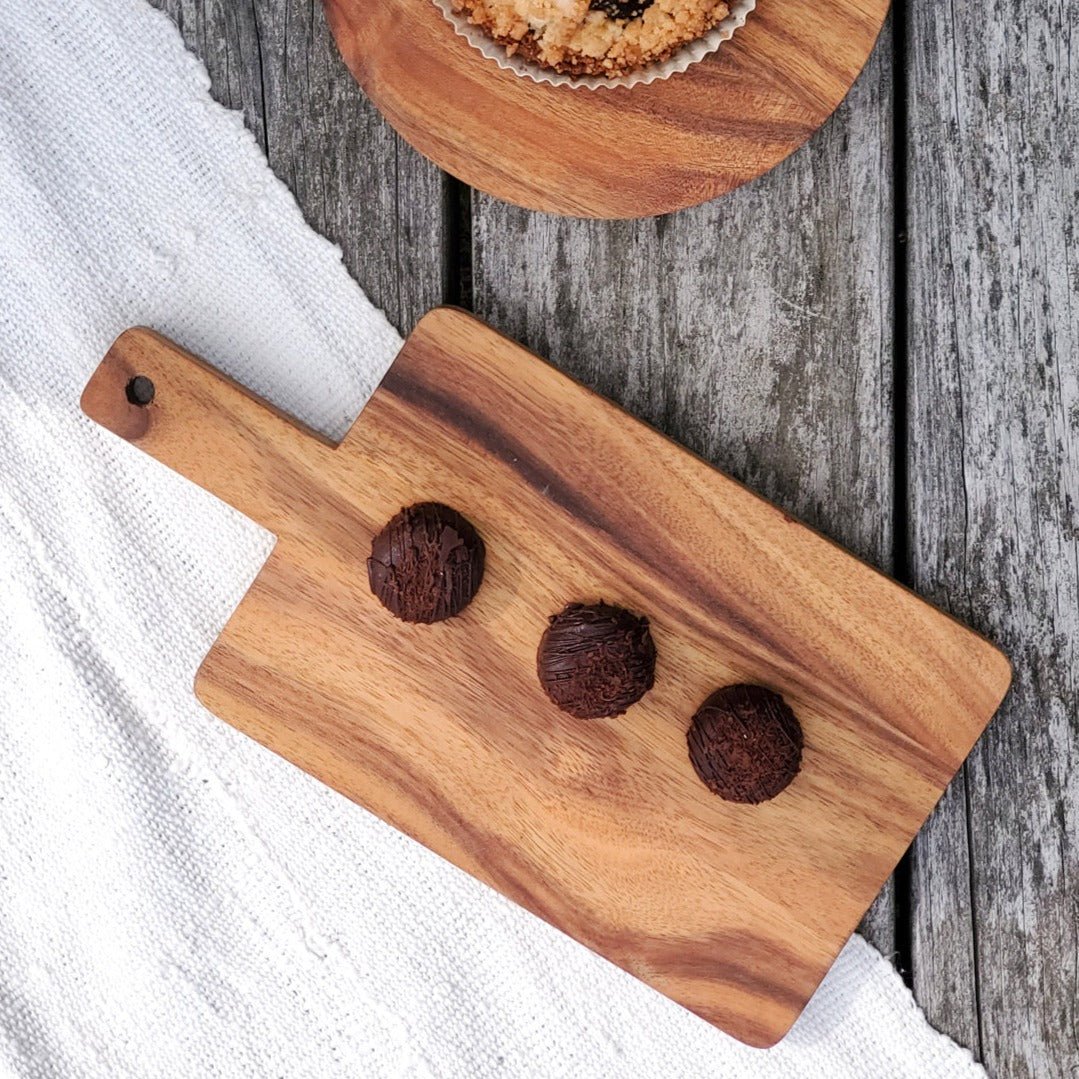 KORISSA Wooden Serving Board, Small - lily & onyx